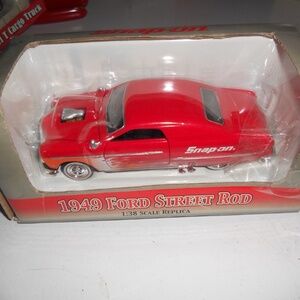 Snap On 1949 Ford Custom Street Rod 1:38 Scale. Die Cast Flathead V8
